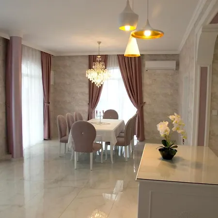 Луксозна вила Diamond Villas