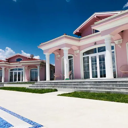 Diamond Villas